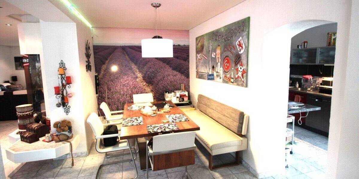 Mehrfamilienhaus, Wohnhaus Düsseldorf Hubbelrath - 7 Zimmer, 237 m&sup2;, 870.000&euro; | Angebot:21133415