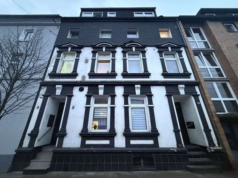Haus zum Kaufen in Oberhausen 490.000 € 415 m²