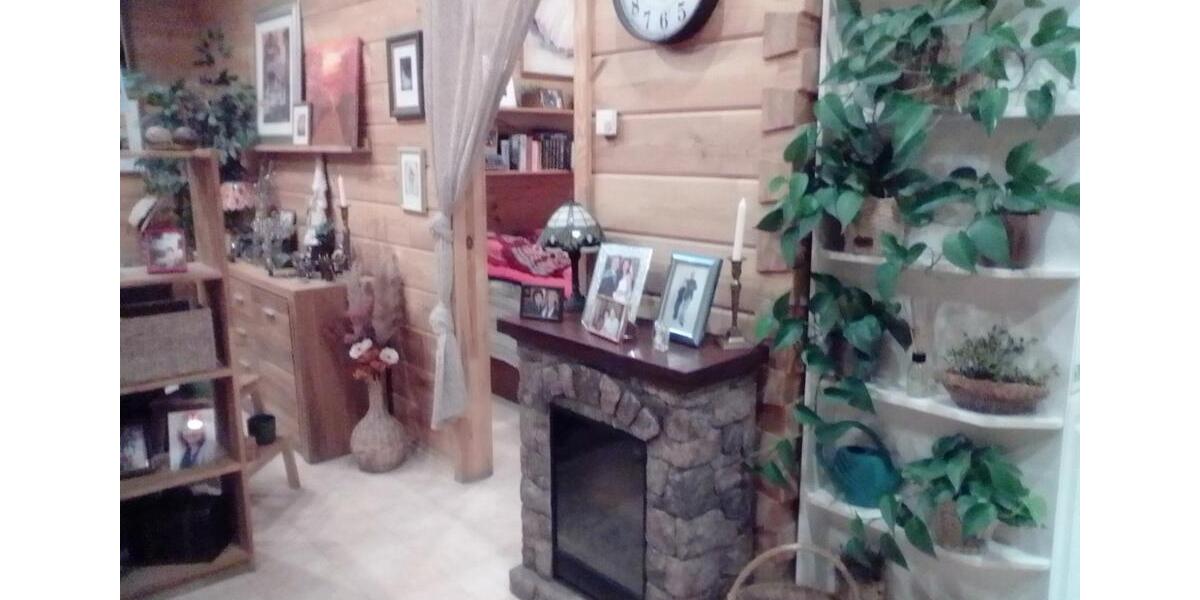 Zwei Blockhäuser auf Pachtgrundstück zu verkaufen 1 zimmer