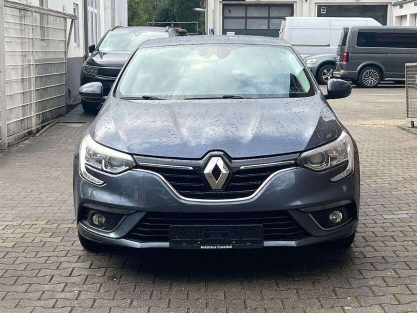 Renault Megane 141.000 km 6.990 € Gladbeck 45968