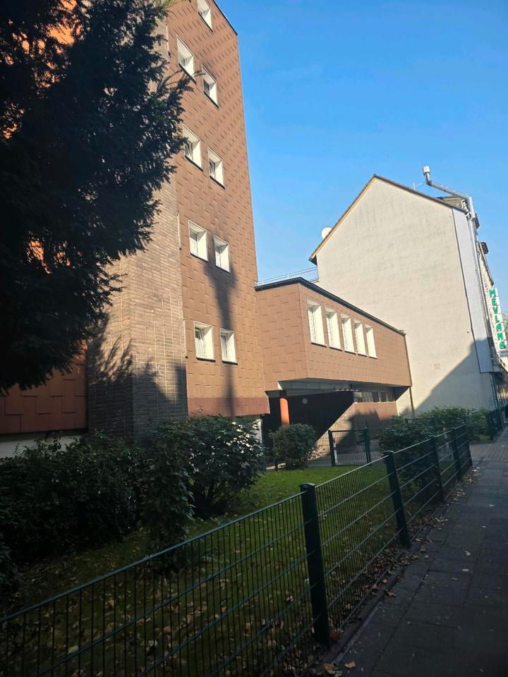 Wohnung Plus Garage zu verkaufen