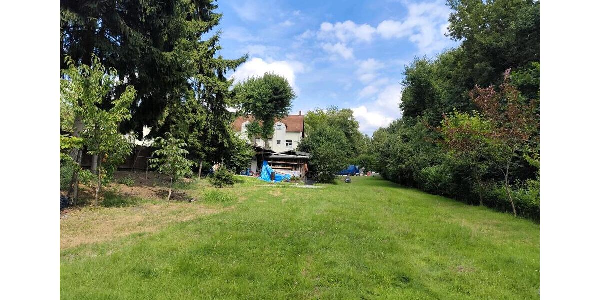 VON PRIVAT Charmante Doppelhaushälfte mit großem Potenzial 6 zimmer