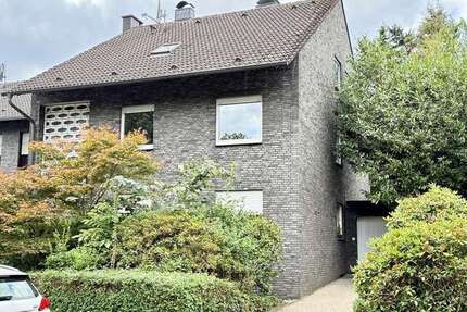 Haus zum Kaufen in Oberhausen 429.000 € 168 m² 9 zimmer