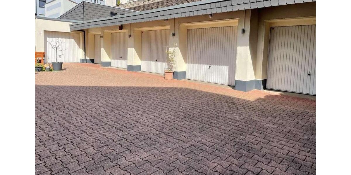 Mehrfamilienhaus (gepflegt, vermietet) 4 zimmer