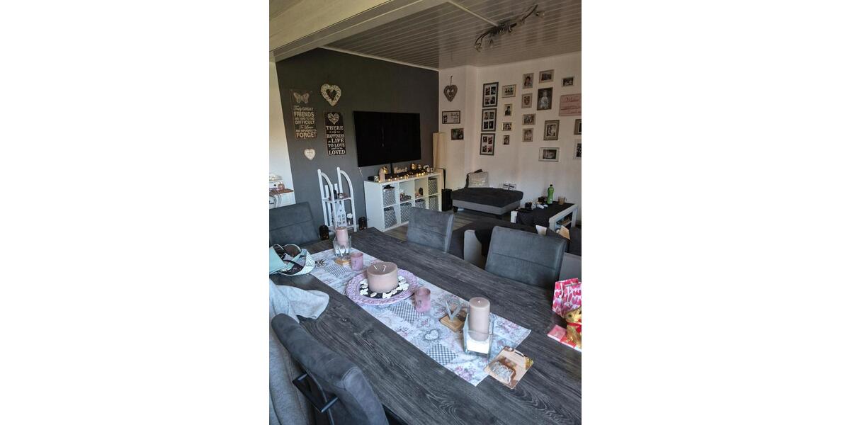 Etagenwohnung Essen Stadtbezirk IV - 3 Zimmer, 70 m&sup2;, 950&euro; | Angebot:26384346