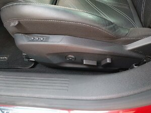 Opel Astra Ultimate Plug-in-Hybrid Pano 360° Matrix 56.000 km 25.980 &euro; HAAN 42781