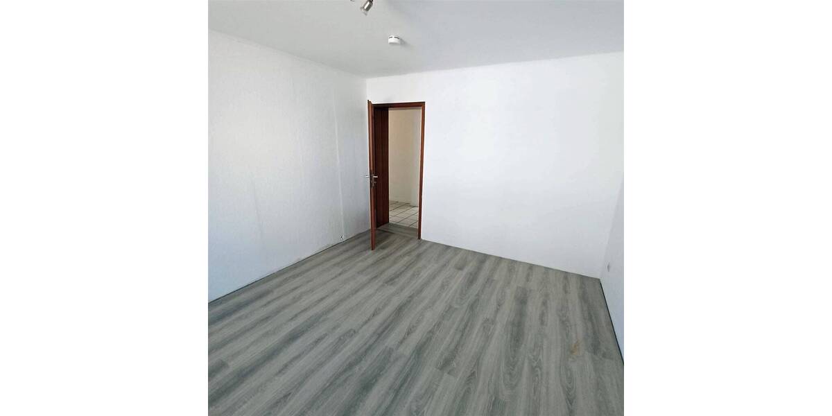 Etagenwohnung Gelsenkirchen Schalke-Nord - 3 Zimmer, 61 m&sup2;, 355&euro; | Angebot:26917420