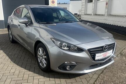 Mazda 3 120.098 km 8.990 &euro; Herten 45701