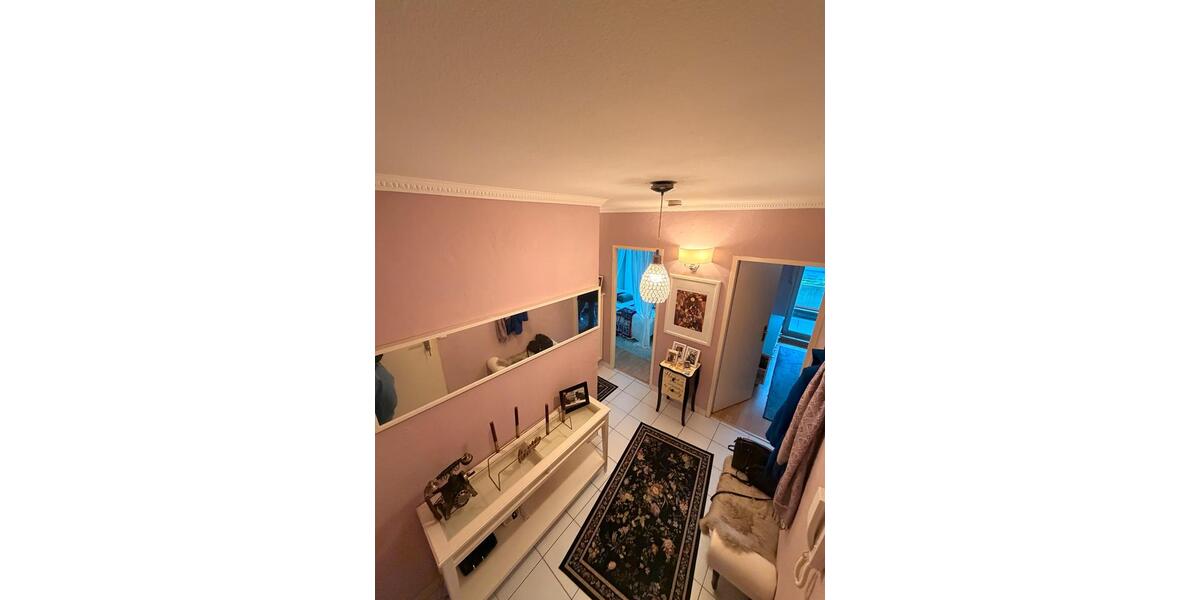 Erdgeschoßwohnung Essen Huttrop - 3 Zimmer, 68 m&sup2;, 169.000&euro; | Angebot:25757602