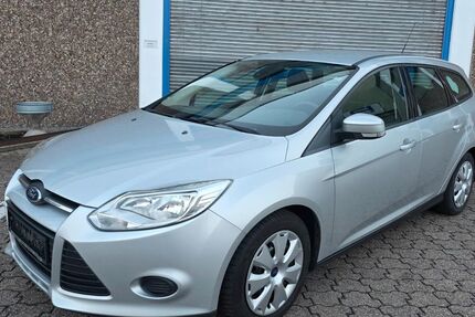Ford Focus 196.000 km 2.899 &euro; Moers 47441