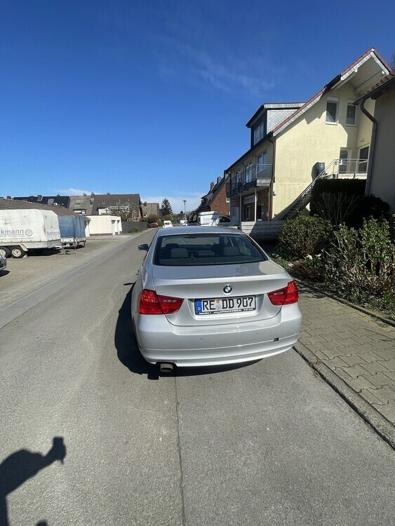 BMW E90
