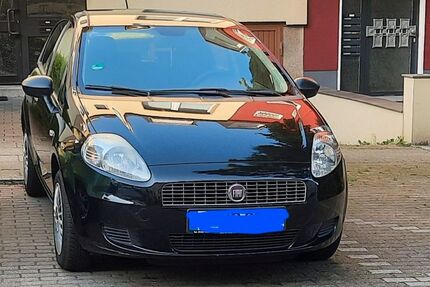 Fiat Grande Punto 152.000 km 2.300 &euro; Essen 45147