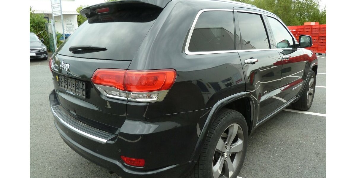 Jeep Grand Cherokee 3.0 CRD Overland Leder Navi Alu20´´ 150.000 km 12.900 &euro; Ratingen 40885