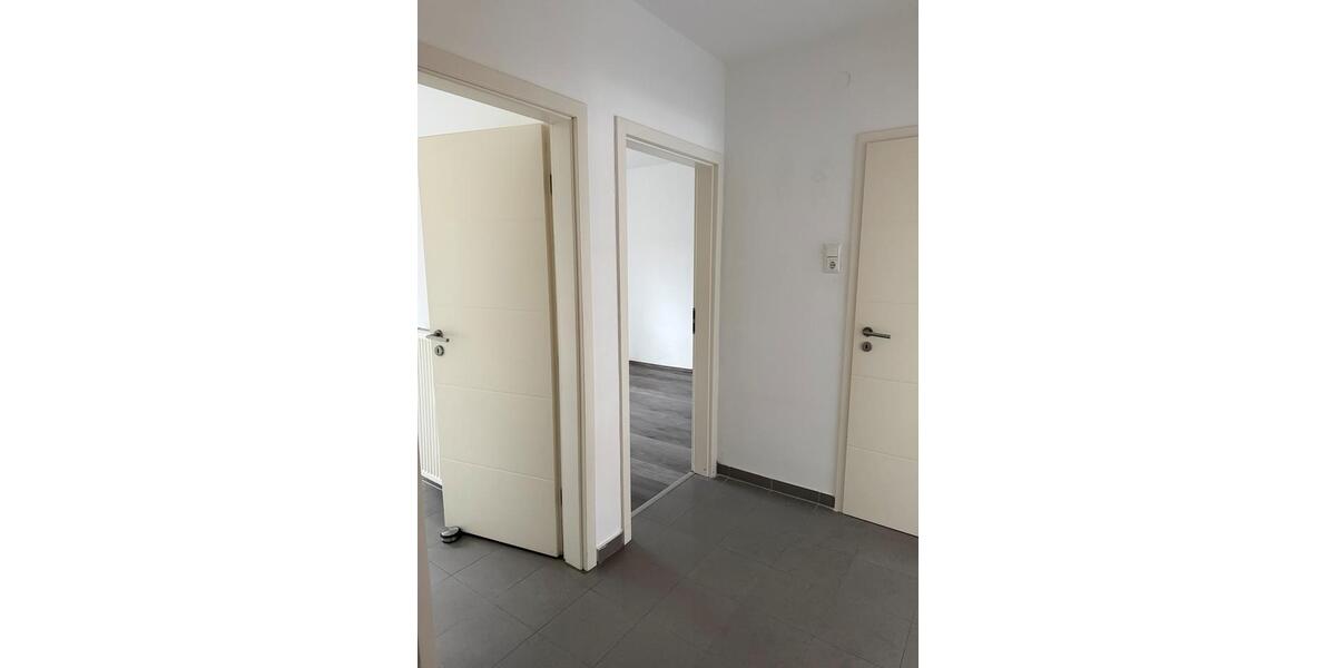 Erdgeschoßwohnung Duisburg Mittelmeiderich - 3.5 Zimmer, 59 m&sup2;, 650&euro; | Angebot:25023205