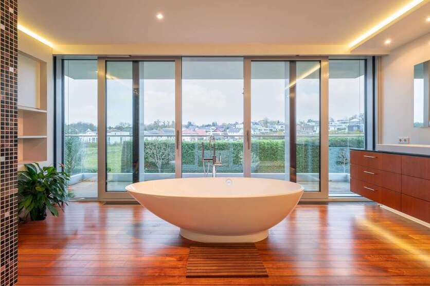 Haus zum Kaufen in Essen-Heidhausen 2.425.000 € 335 m²