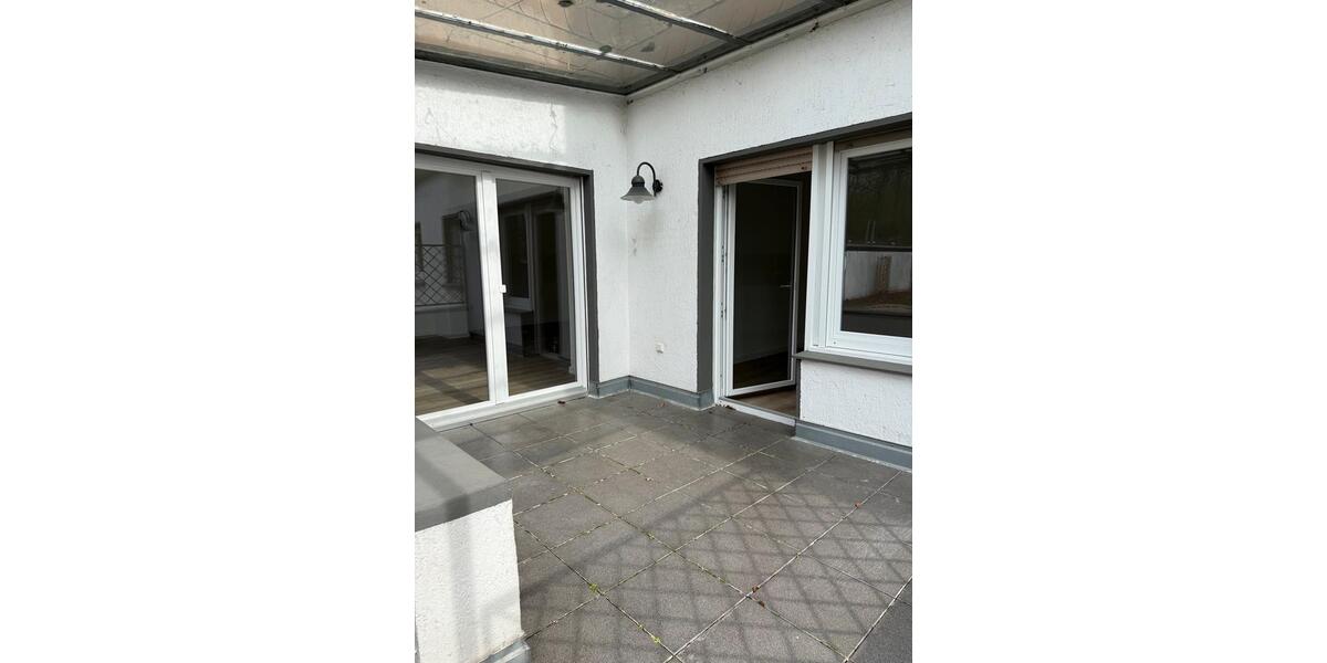 Erdgeschoßwohnung Bottrop Ebel - 5 Zimmer, 135 m&sup2;, 1.790&euro; | Angebot:25898932