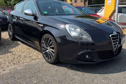Alfa Romeo Giulietta 104.500 km 5.500 &euro; Duisburg 47269