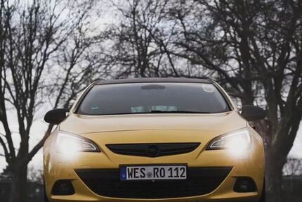 Opel Astra 136.000 km 9.100 &euro; Voerde 46562