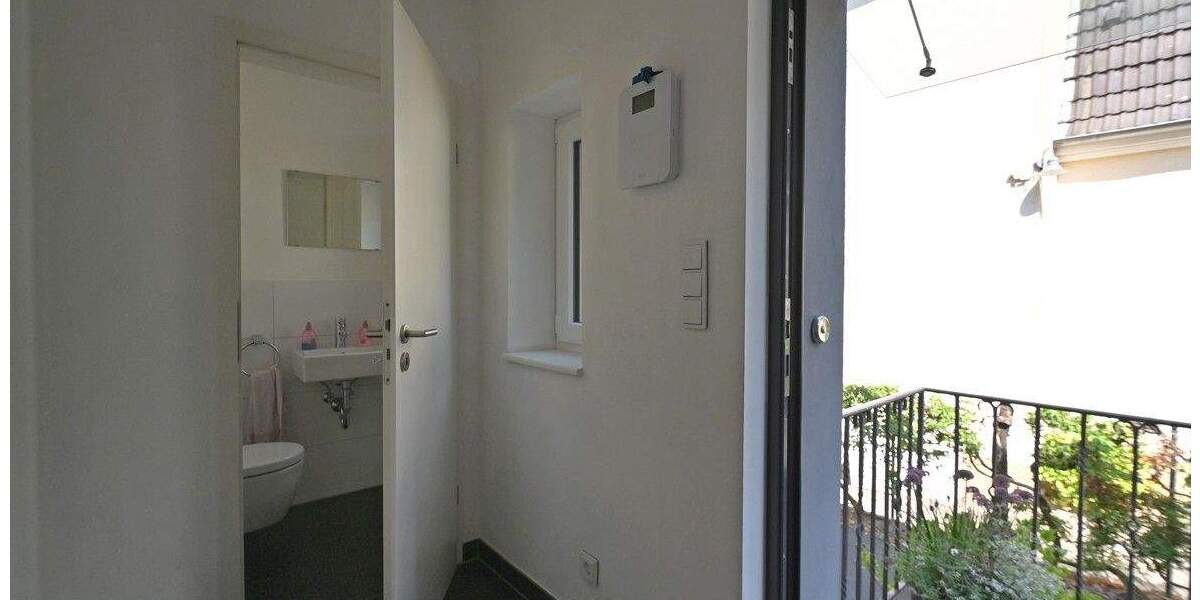 Höseler Familien-Herzstück! Restauriertes, freistehendes 30er-Jahre-Haus mit tollem Garten 8 zimmer