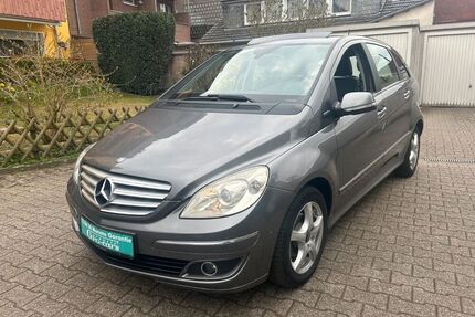 Mercedes B 180