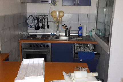 Sehr schöne Zwei Zimmerwohnung mit Loggia 2 zimmer