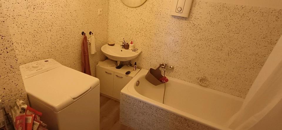 Etagenwohnung Essen Stadtbezirk IV - 2 Zimmer, 40 m&sup2;, 420&euro; | Angebot:26356497
