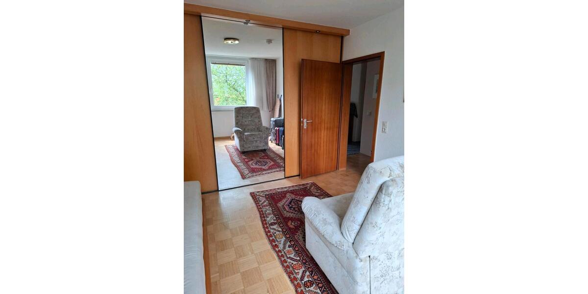 Etagenwohnung Ratingen Tiefenbroich - 3 Zimmer, 79 m&sup2;, 300.000&euro; | Angebot:27453463