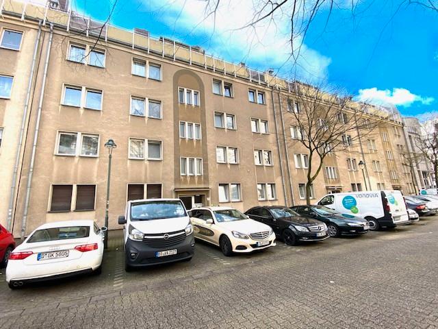 Sanierte 3-Zimmer-Wohnung in Oberbilk mit Superplan-Dusche