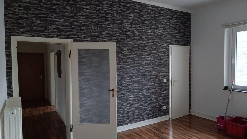 Top 4 Raumwohnung in der Schultestrasse mit Balkon 4 zimmer