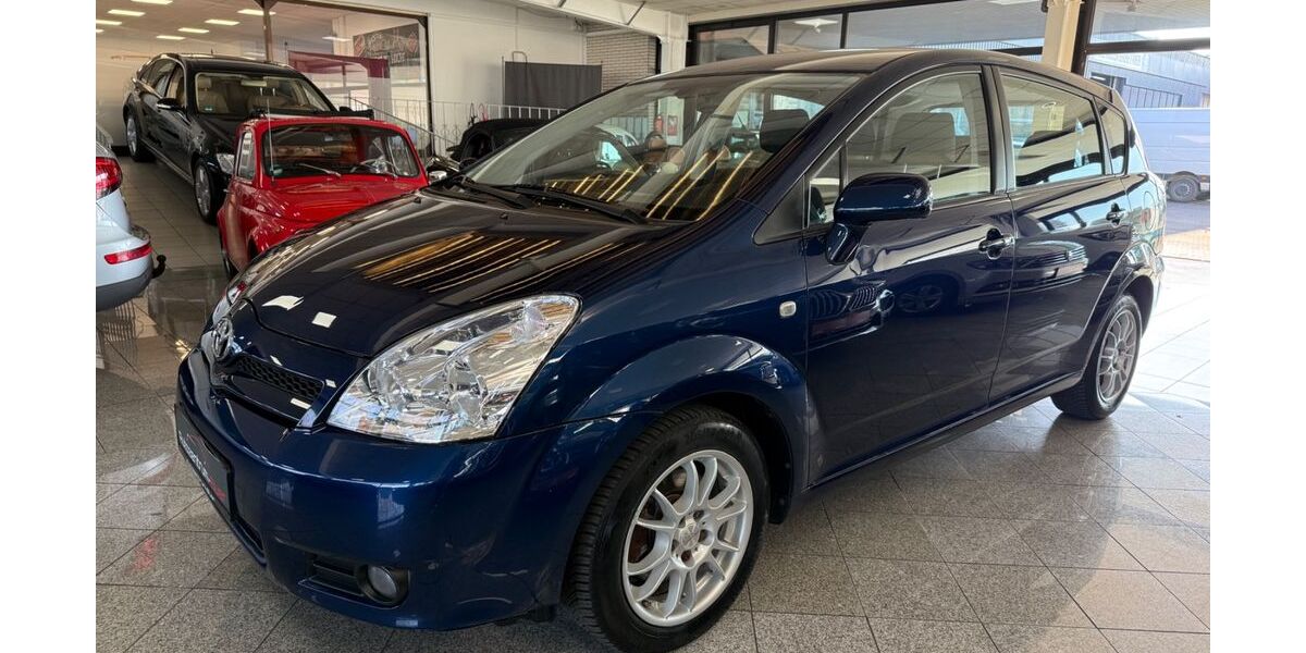 Toyota Corolla Verso 82.000 km 5.790 &euro; Gelsenkirchen 45881