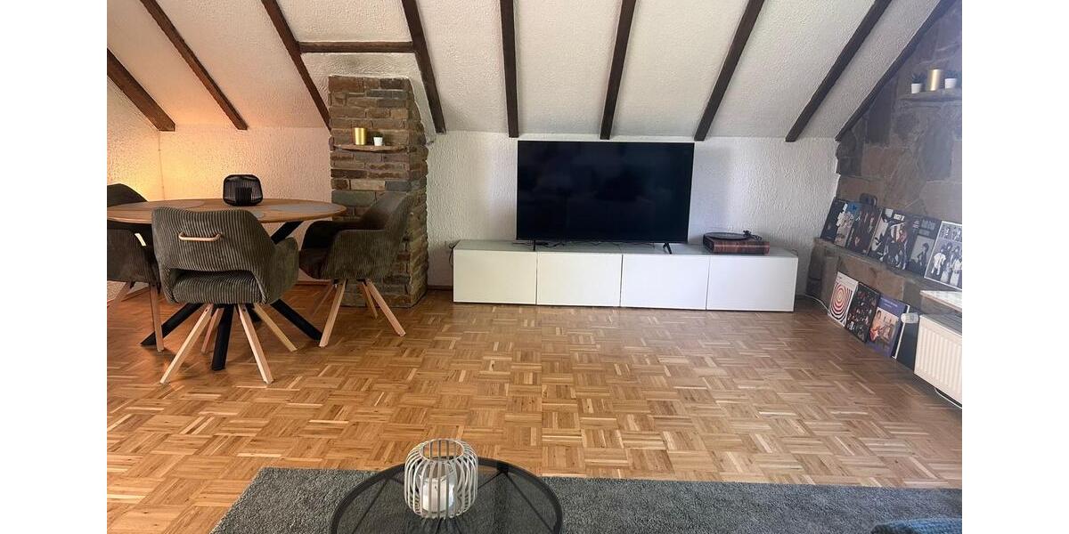 Dachgeschoßwohnung Essen Stadtbezirk VIII - 2 Zimmer, 50 m&sup2;, 719&euro; | Angebot:26326999
