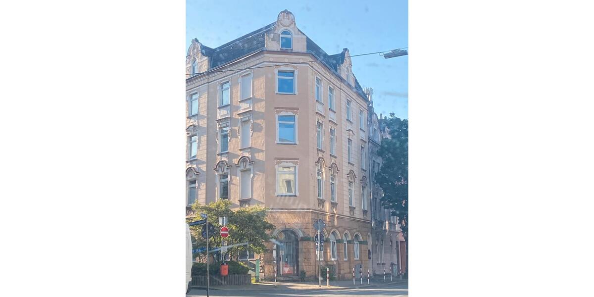 Erdgeschoßwohnung Bochum - 5 Zimmer, 128 m&sup2;, 220.000&euro; | Angebot:27453449