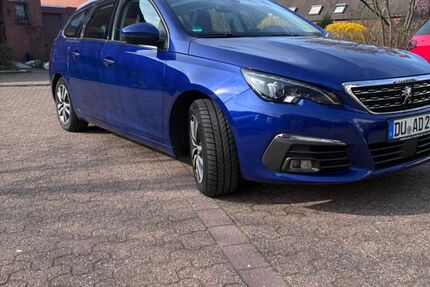 Peugeot 308 114.500 km 9.300 &euro; Duisburg 47259