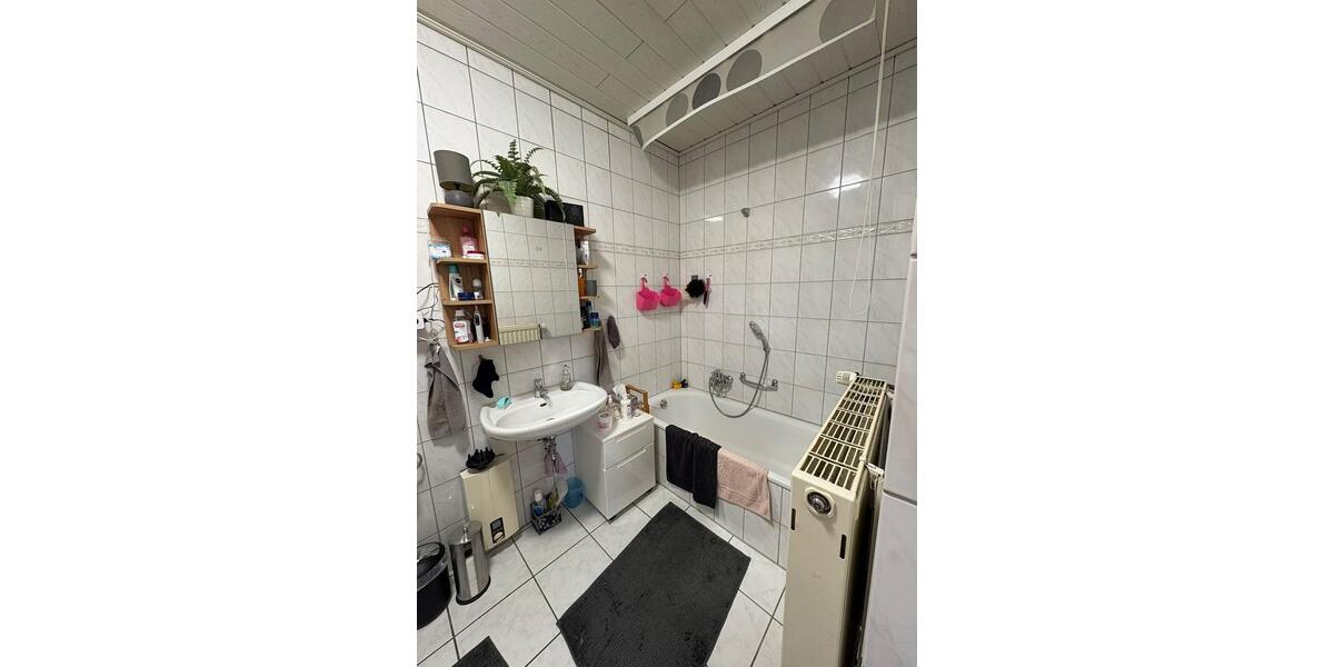 Einfamilienhaus Gelsenkirchen Gelsenkirchen-Mitte - 5 Zimmer, 132 m&sup2;, 950&euro; | Angebot:25646876