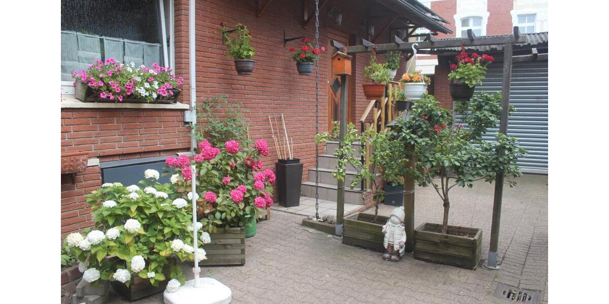 Erdgeschoßwohnung Gelsenkirchen Erle - 5 Zimmer, 180 m&sup2;, 209.000&euro; | Angebot:27002739