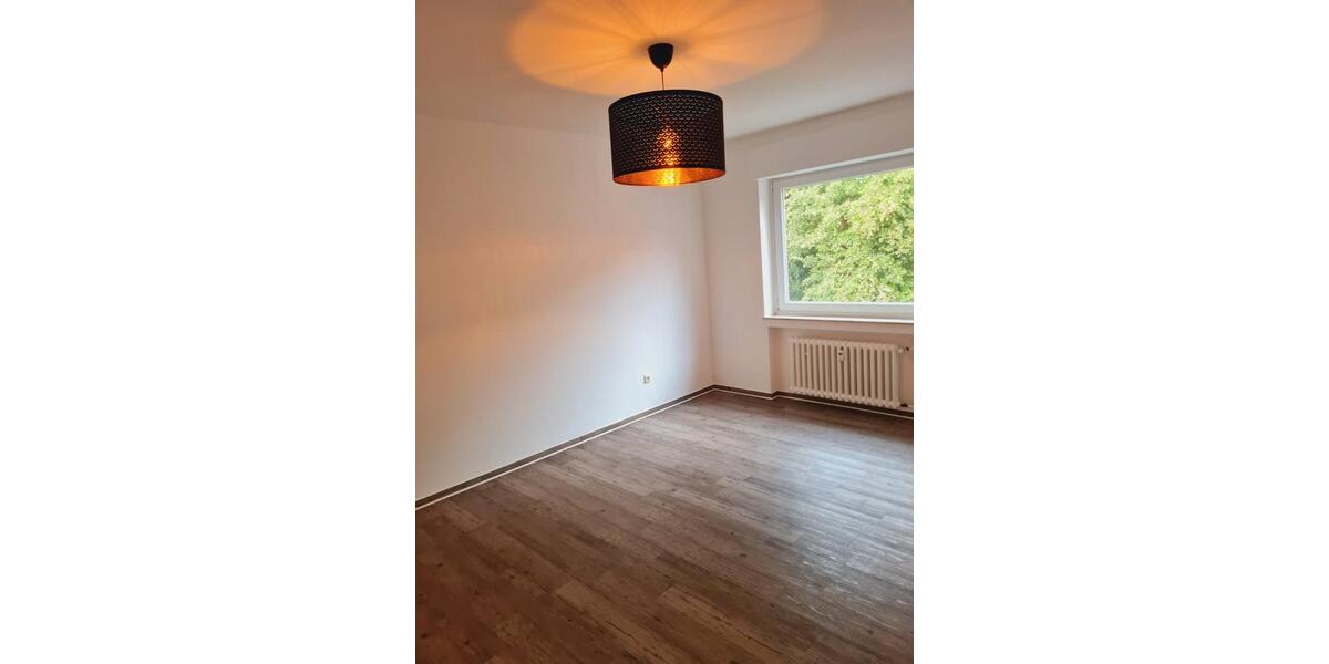 Dachgeschoßwohnung Dinslaken Lohberg - 2.5 Zimmer, 72 m&sup2;, 185.000&euro; | Angebot:27446989