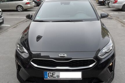 Kia ceed / Ceed 33.659 km 22.500 &euro; Gelsenkirchen 45883