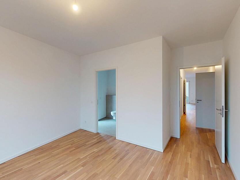 Familien aufgepasst: Großzügige 4-Zimmer-Wohnung mit Balkon und zwei Bädern (mietpreisgedämpft) zimmer