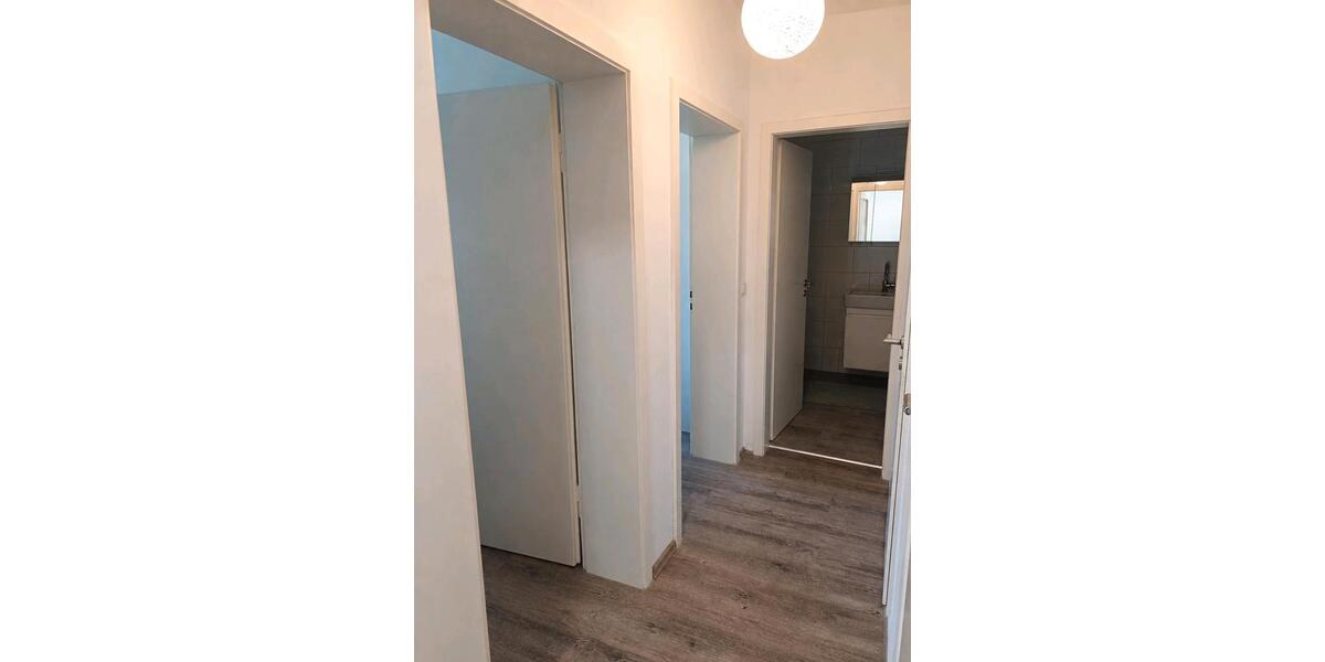 Etagenwohnung Hattingen Niederbonsfeld - 3.5 Zimmer, 76 m&sup2;, 149.000&euro; | Angebot:27446985