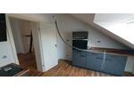 Schöne Dachgeschoss Wohnung mit Einbauküche sofort bezugsfertig 3 zimmer