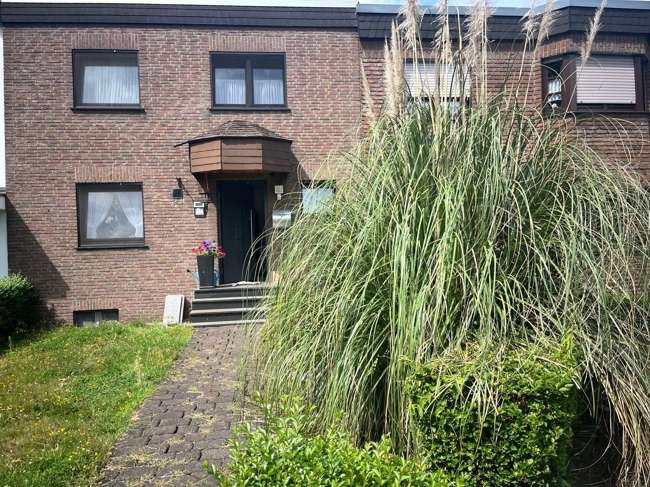 Haus zum Kaufen in Duisburg Friemersheim 349.000 € 104.46 m²
