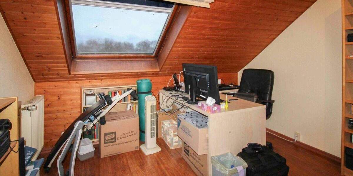 Reihenmittelhaus Duisburg Neumühl - 4 Zimmer, 110 m&sup2;, 255.000&euro; | Angebot:25691490