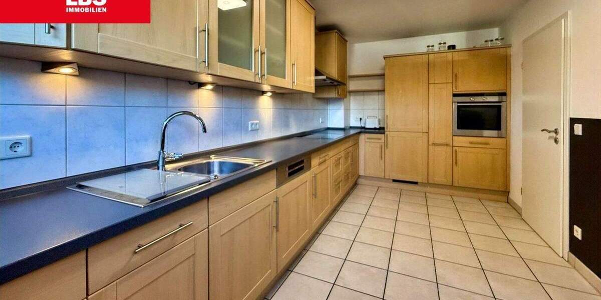 Familienidyll in perfekter Lage von Eigen mit schönem Garten und Garage! 4 zimmer