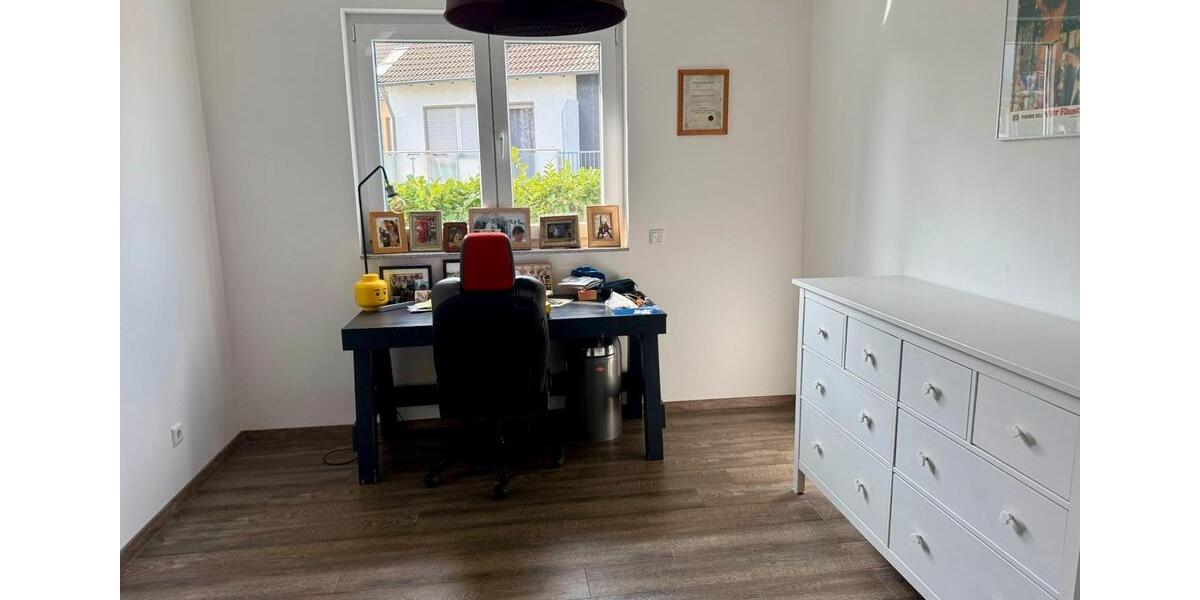 Etagenwohnung Essen Stadtbezirk IX - 2 Zimmer, 101 m&sup2;, 550.000&euro; | Angebot:25861120