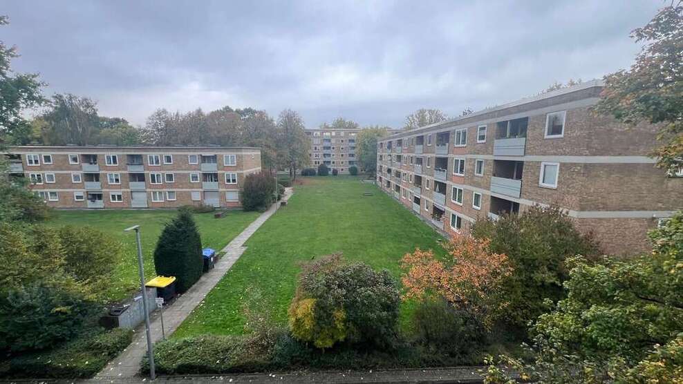 Wohnung zum Kaufen in Düsseldorf 390.000 € 103 m²