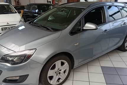 Opel Astra 193.000 km 3.990 &euro; Recklinghausen 45659