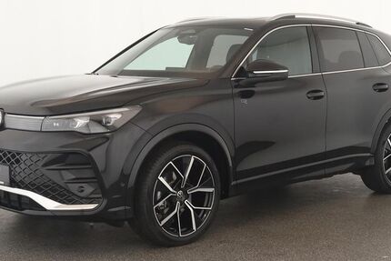 VW Tiguan 20.700 km 43.284 € Düsseldorf 40233