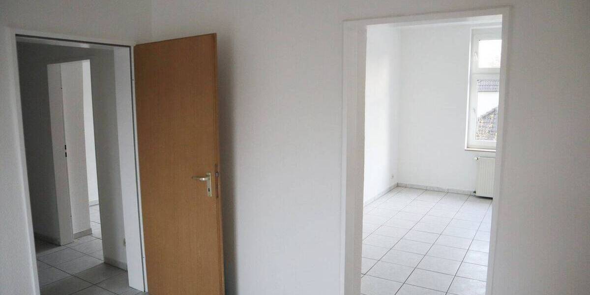 Etagenwohnung Essen Steele - 2 Zimmer, 67 m&sup2;, 490&euro; | Angebot:26859122