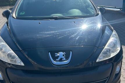 Peugeot 308 186.000 km 2.500 &euro; Duisburg 47249