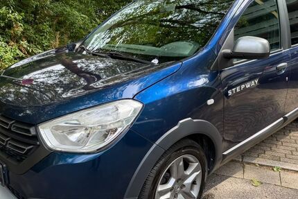 Dacia Lodgy 159.288 km 6.200 &euro; Essen 45276